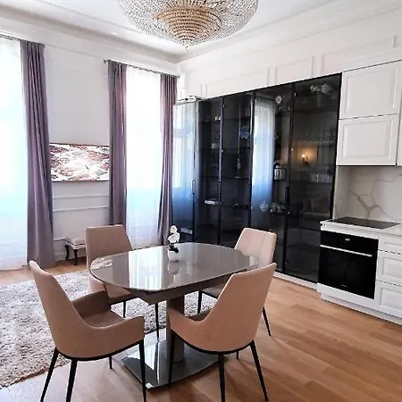 Luxury Apartment Eden Residence Plage Mala *